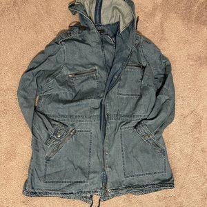 Women’s denim jacket